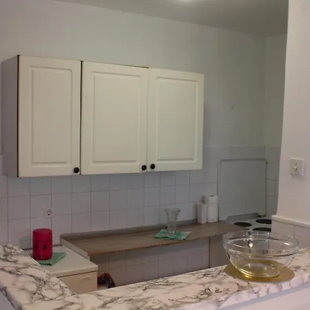 Apartman Anida *